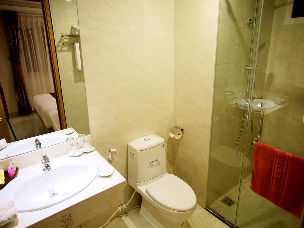 Hotel Majestic Star Nha Trang Zimmer foto