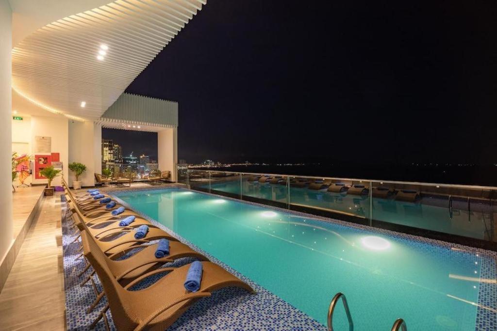 Hotel Majestic Star Nha Trang Exterior foto